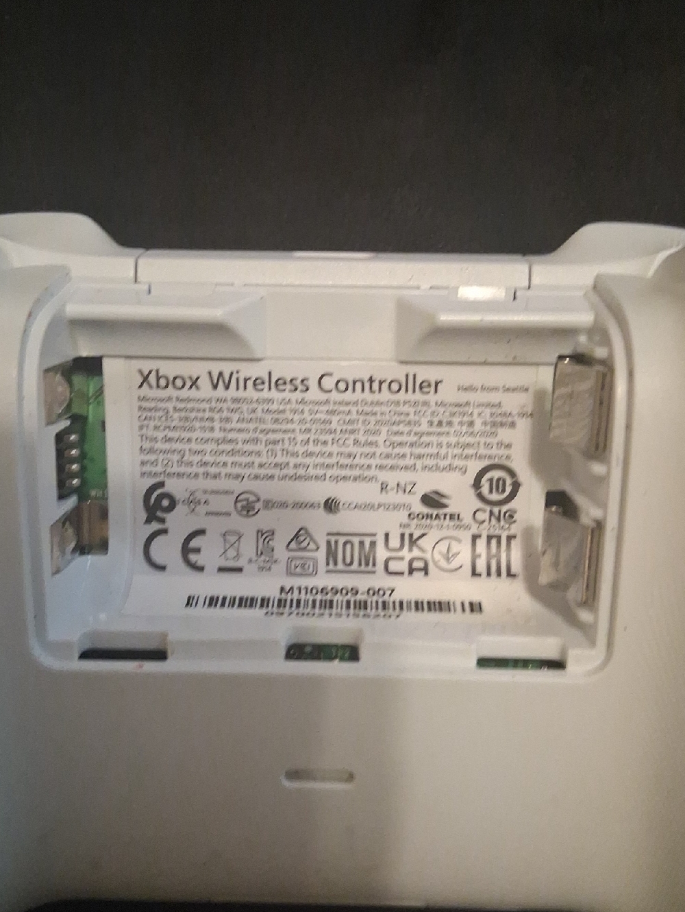 Wireless Controller - White - Picture 3 of 7